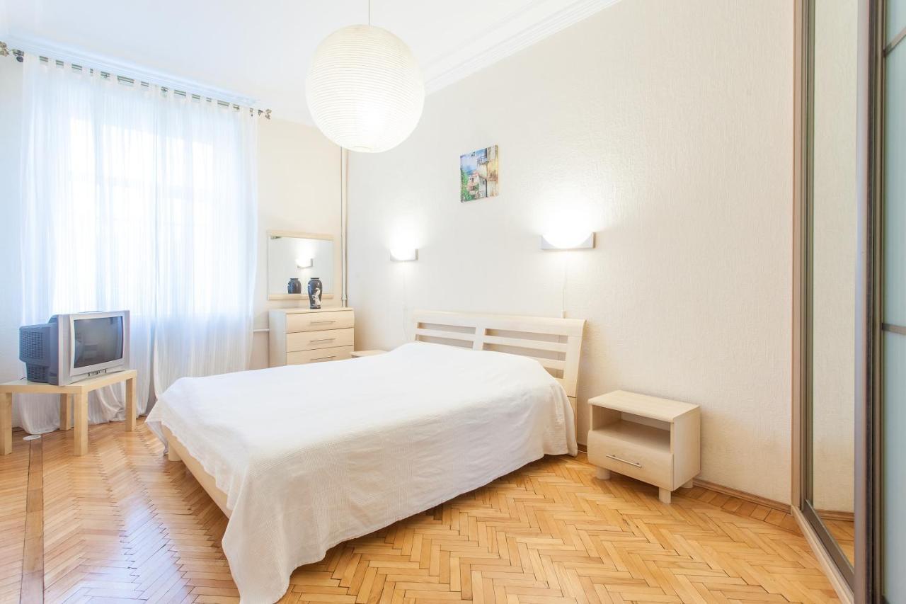 Sutkiminsk Apartment Centre Minsk Quarto foto